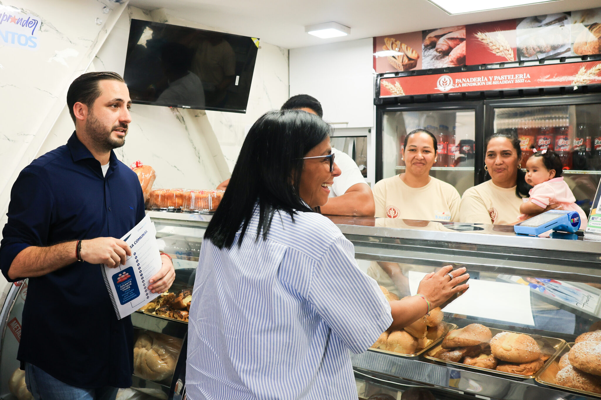 El motor del emprendimiento se consolida en Caracas con la inauguración de una nueva ciudad comercial