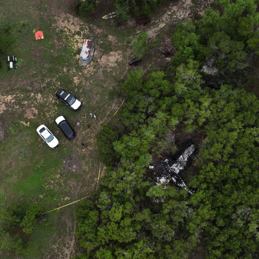 Tragedia aérea en Texas: Fallecen cinco personas tras estrellarse avión que trasladaba a equipo de pickleball