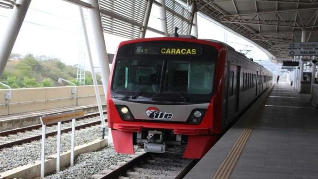 Sistemas ferroviarios y subterráneos activan operativo especial para el retorno de La Carlota