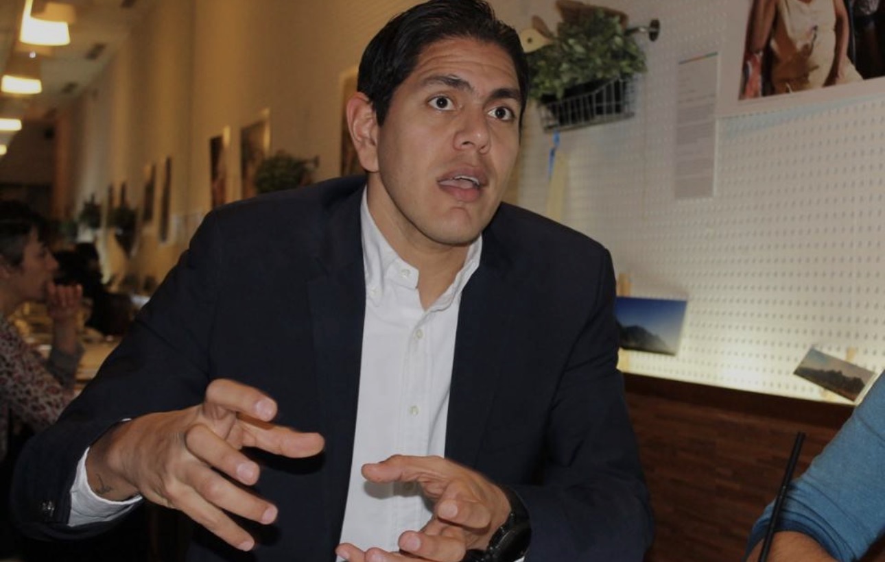 Lester Toledo regresa a Venezuela y la oposición lo rechaza en redes