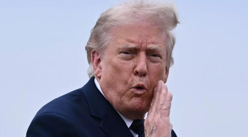 Trump dice que el tiempo juega a favor de EE. UU. en negociación con Irán