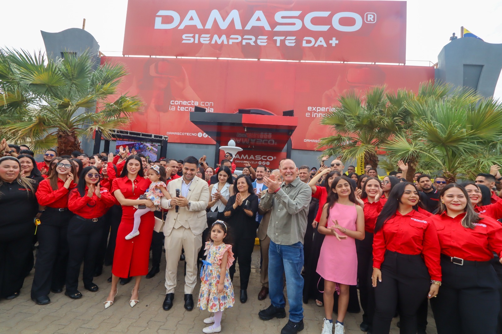 Gestión de Di Martino impulsa el crecimiento económico con la inauguración de Damasco en Maracaibo