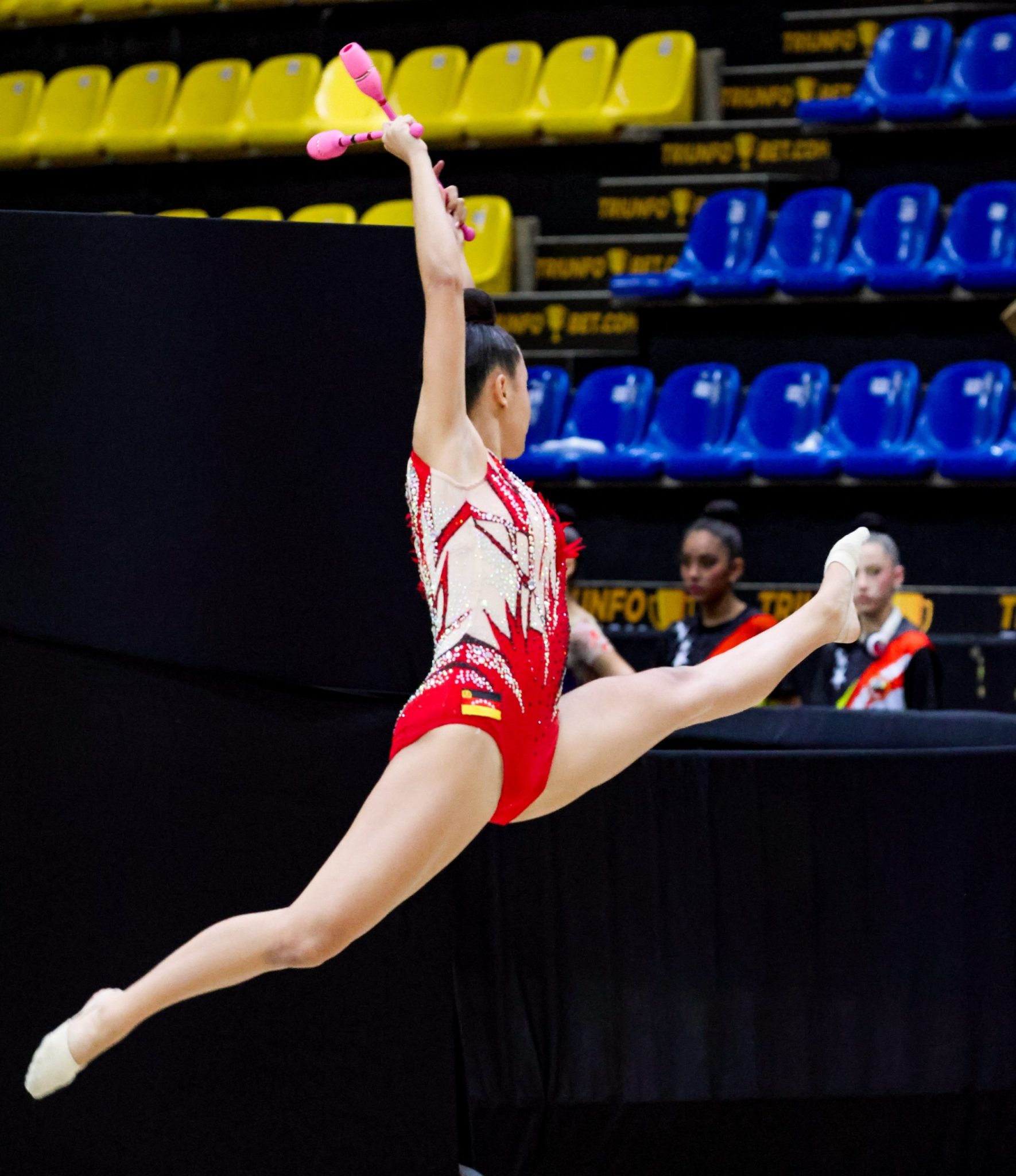 Caracas domina clasificatorio de gimnasia rítmica