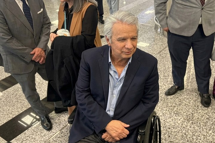 Lenín Moreno aterriza en Ecuador para enfrentar a la justicia por el caso Sinohydro