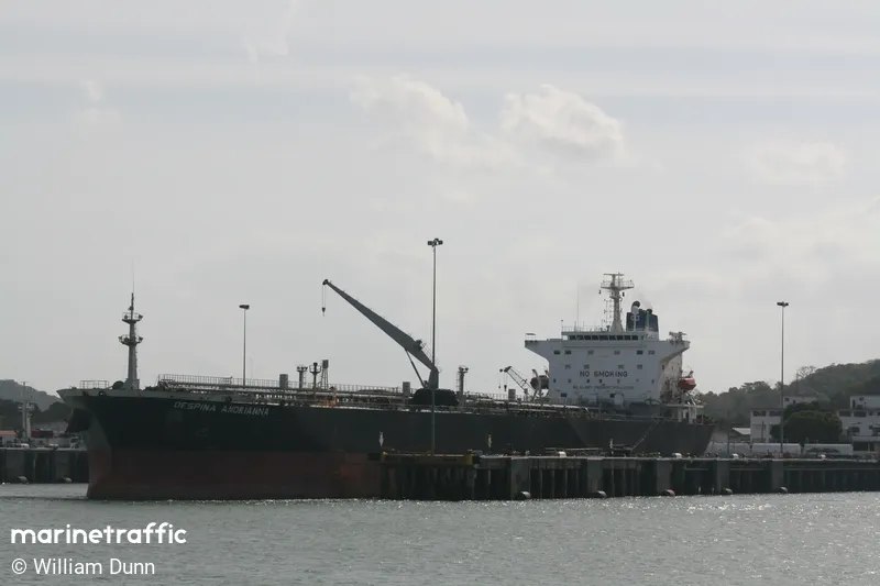 EE.UU. levanta sanciones a dos petroleros vinculados al transporte de crudo venezolano