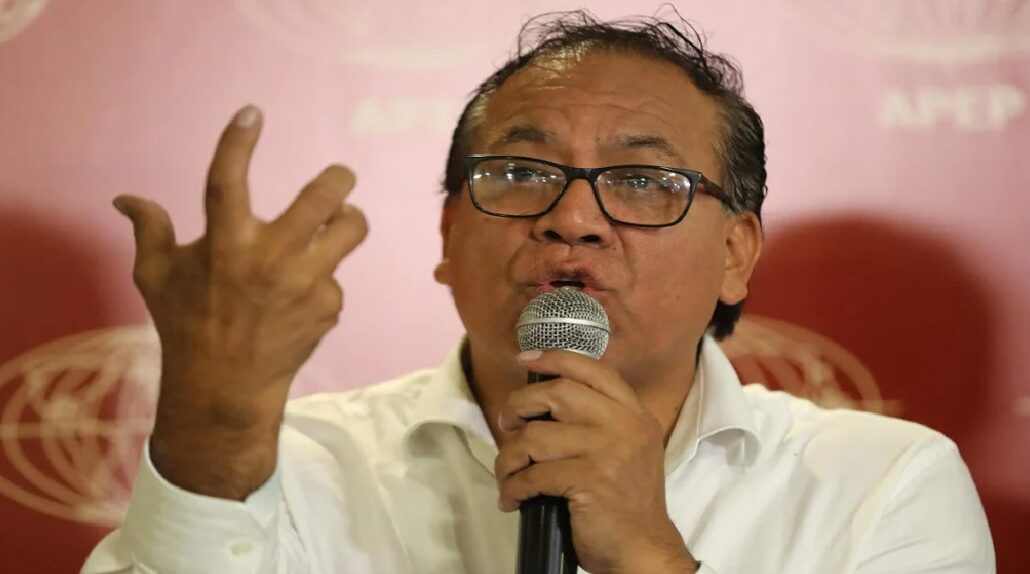 Perú define este domingo: ¿Fujimori o Sánchez?