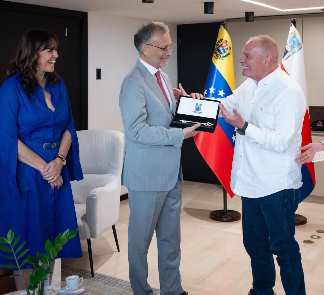 ¡Italiano entra en Maracaibo como «Pietro» por su casa!
