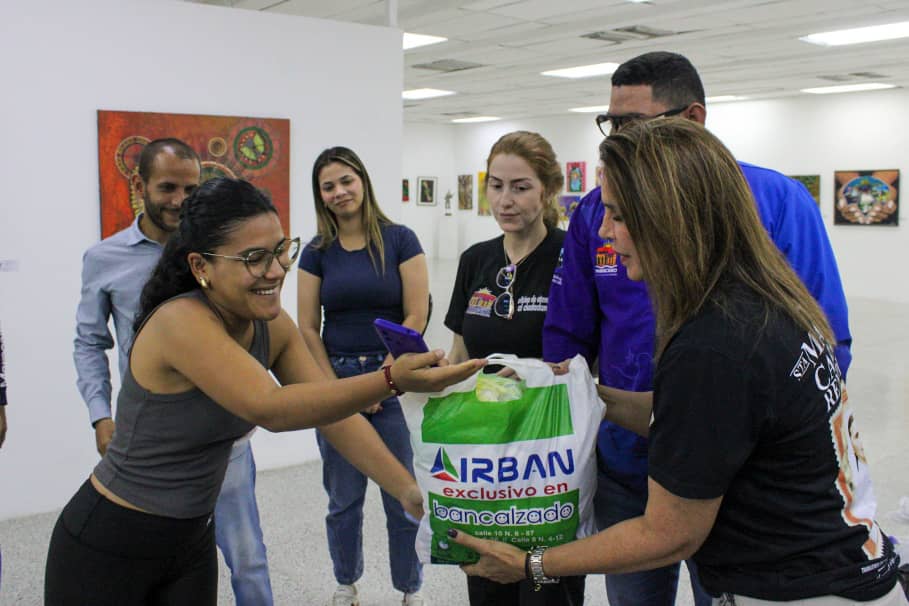 La Alcaldía de Maracaibo lidera el despliegue humanitario tras la emergencia