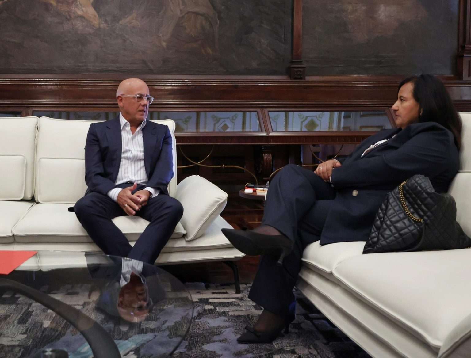 Acuerdo de última hora: Oficialismo y oposición abren una mesa técnica