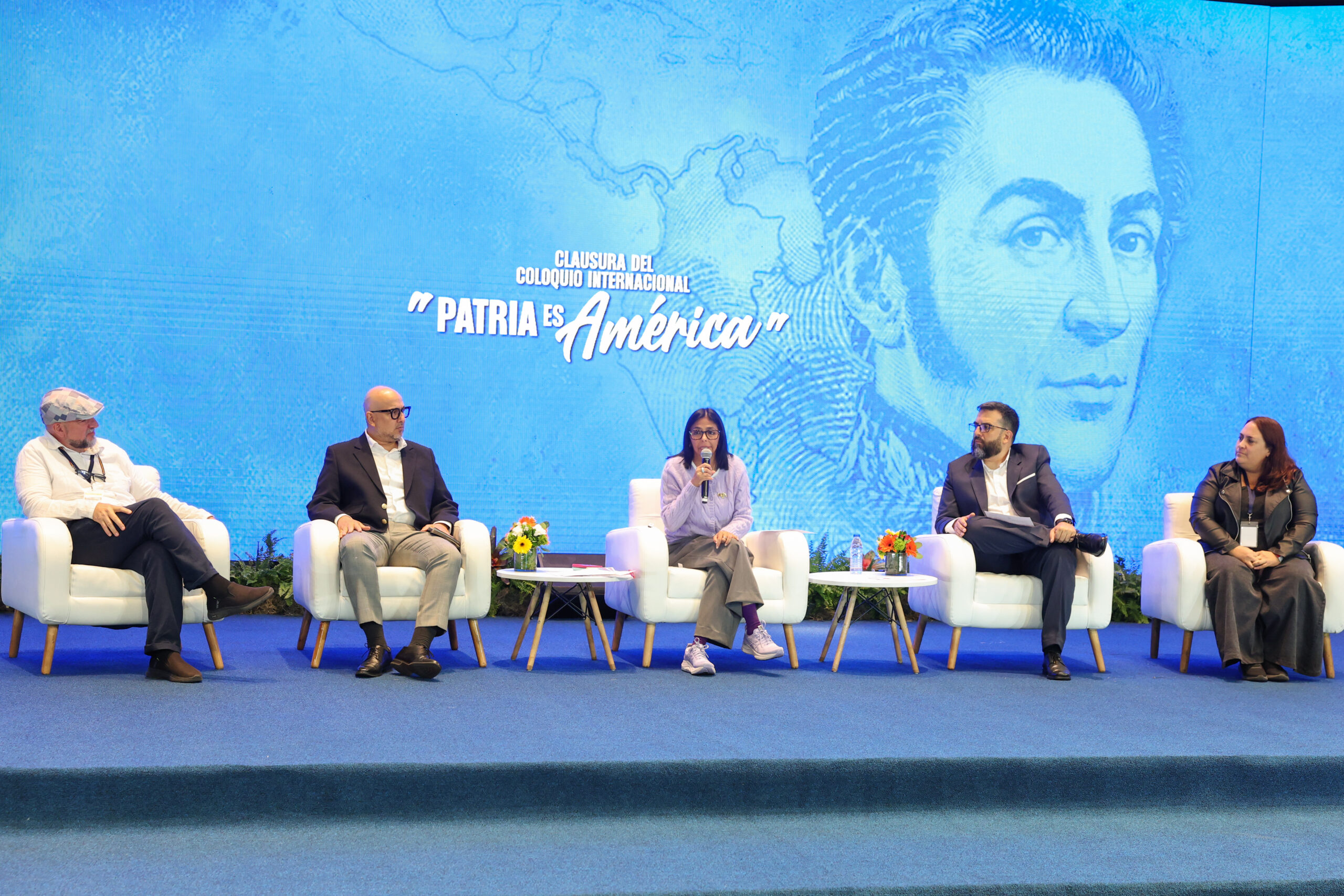 Delcy Rodríguez encabeza el cierre del histórico encuentro continental