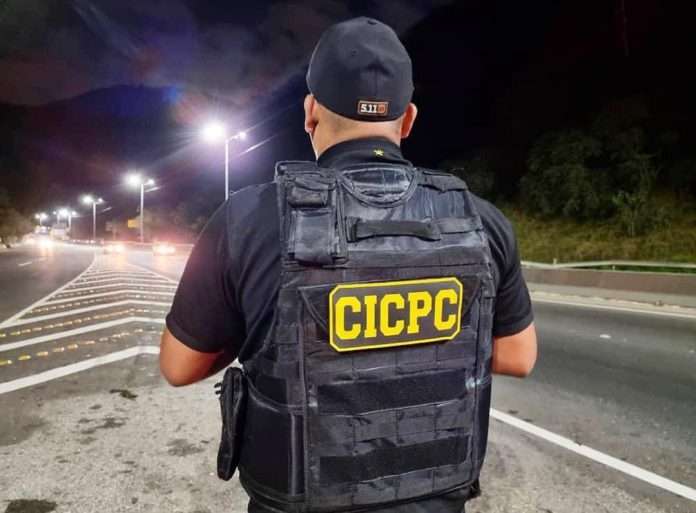 Madre es cómplice en la muerte de su hija de 4 años
