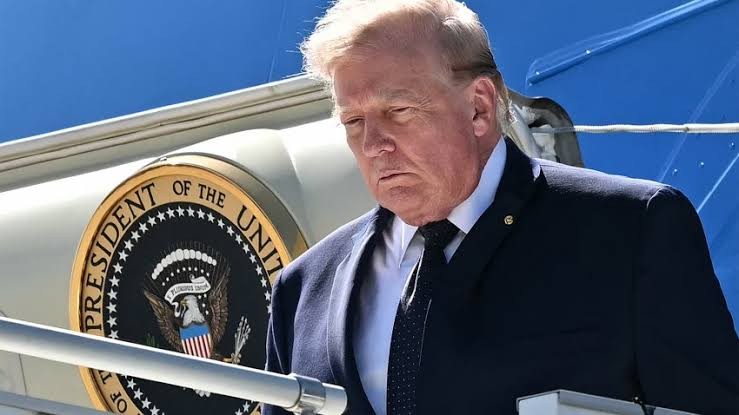«Buques del mundo, arranquen sus motores»: Trump anuncia apertura del estrecho de Ormuz