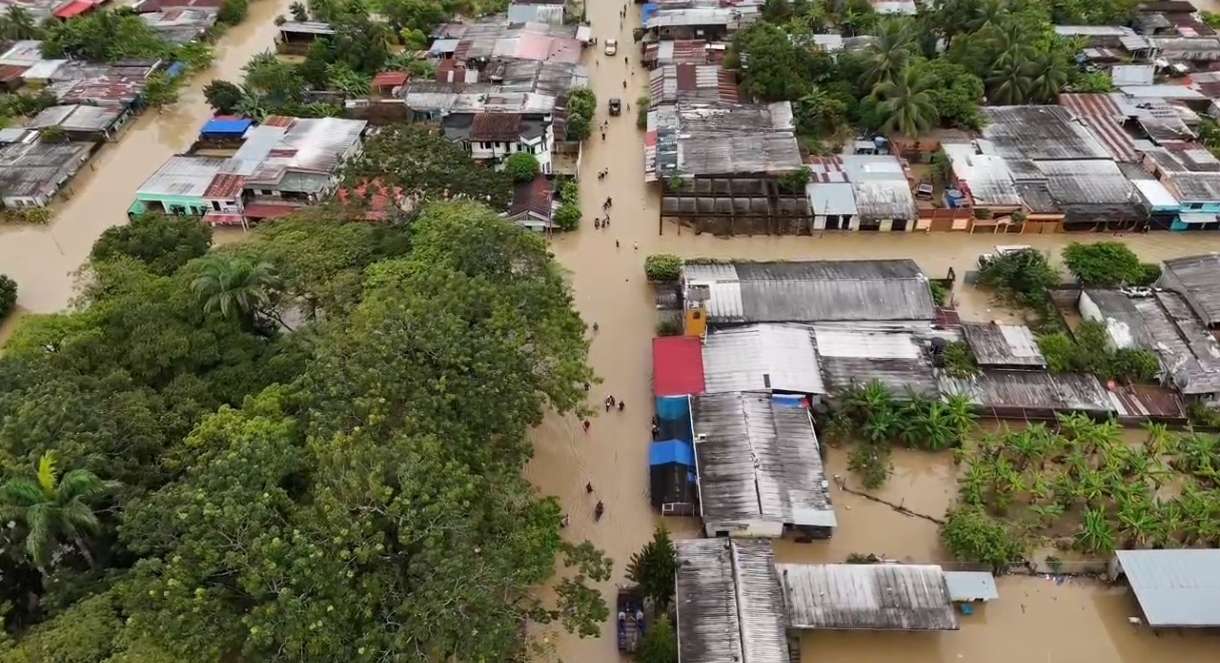 Autoridades garantizan atención total a los afectados por el río Arauca en Apure