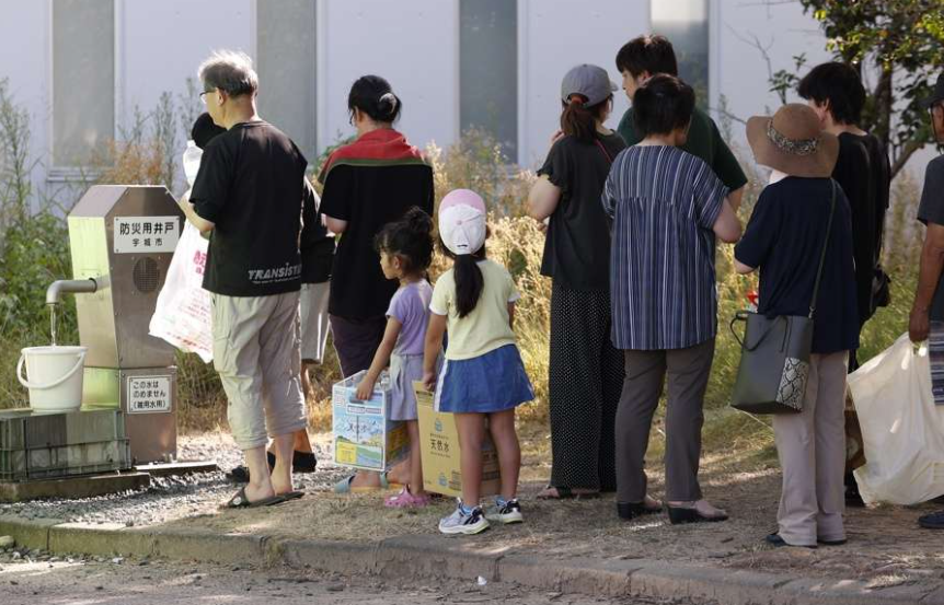 Ascienden a 34 los fallecidos por el terremoto en Japón
