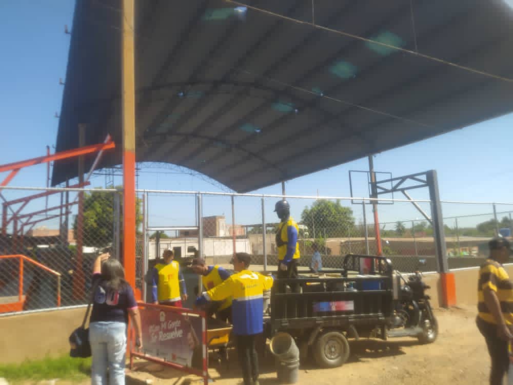 Avanza el rescate de tres canchas deportivas en Maracaibo