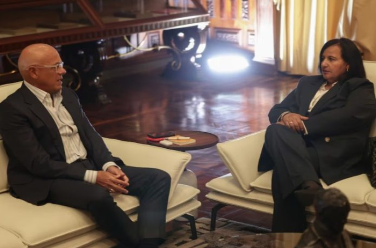 Gobierno y oposición instalan nueva mesa de diálogo en Caracas