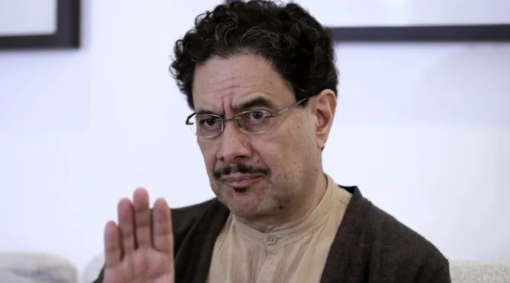 Iván Cepeda rechaza cambios en la política exterior de Colombia