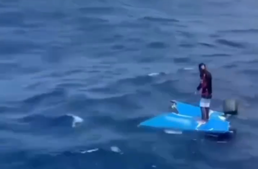 Exitoso rescate de un pescador a la deriva en Higuerote