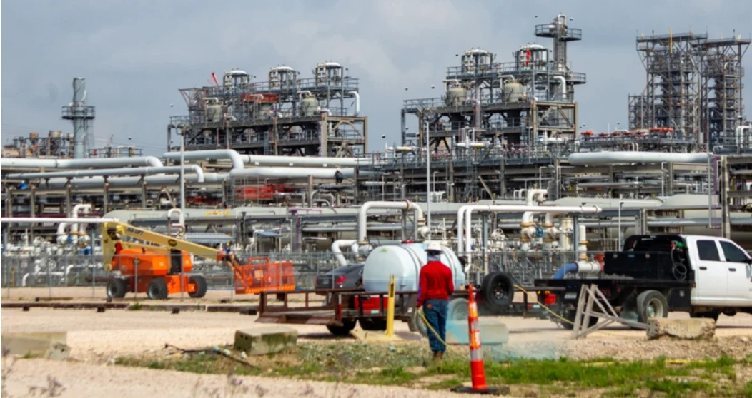 Reservas de gas de la Unión Europea caen a niveles históricos