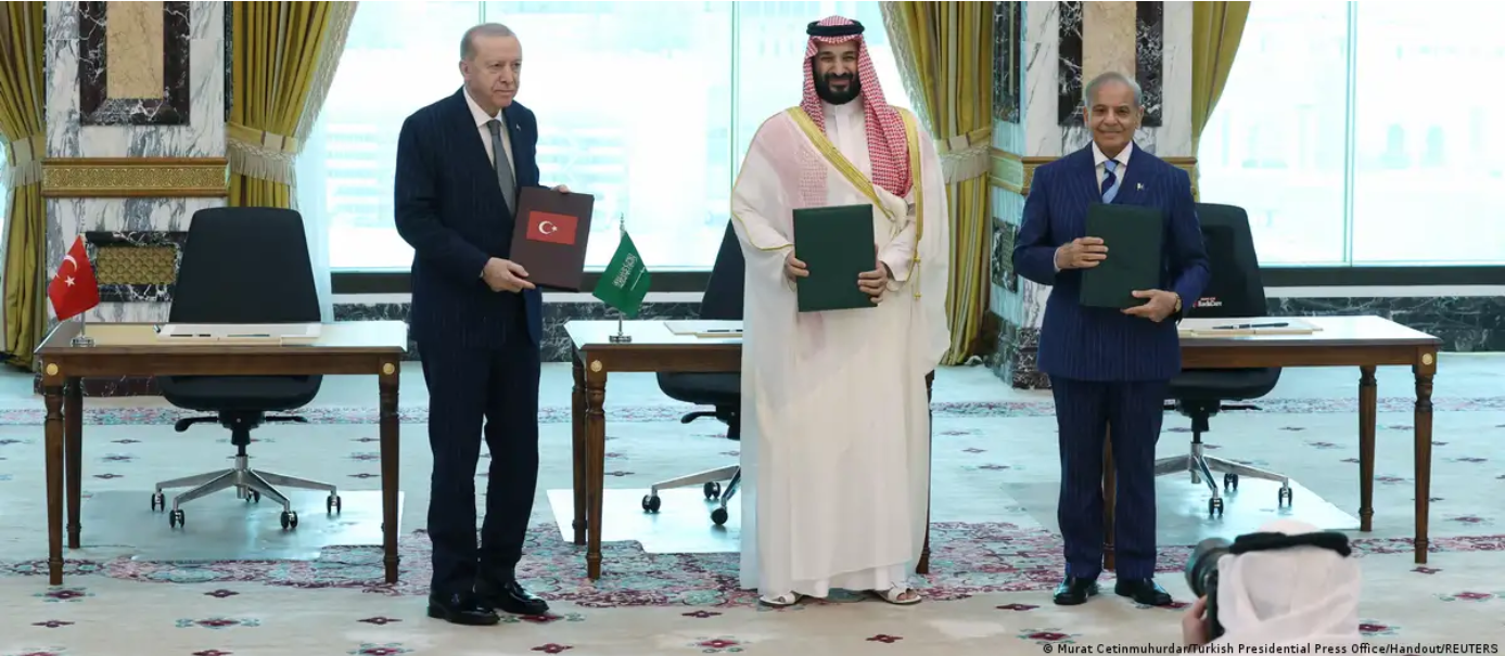 Pacto de defensa entre Arabia Saudita, Turquía y Pakistán afianza la región