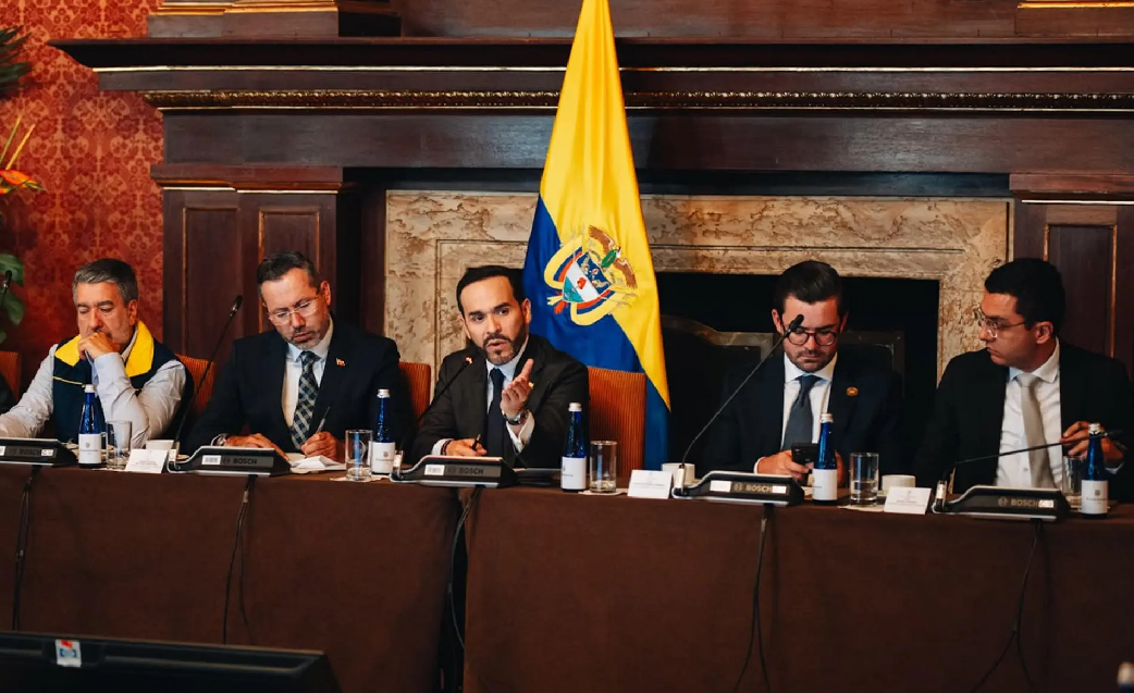 Colombia decreta emergencia económica tras terremoto de magnitud 7.4