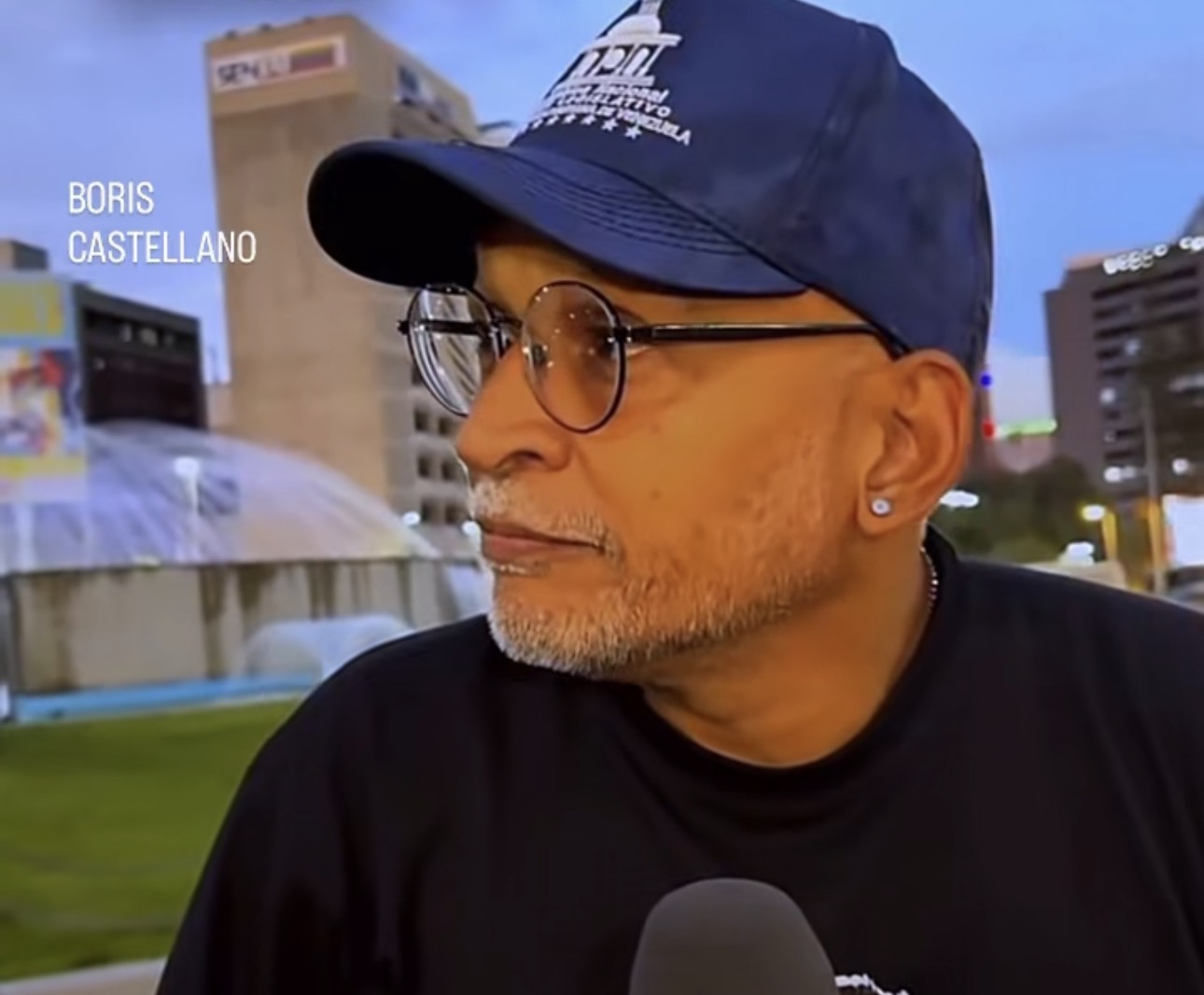 ¿La revolución sigue siendo roja o le salieron canas azules? La respuesta de Juan Eduardo Romero