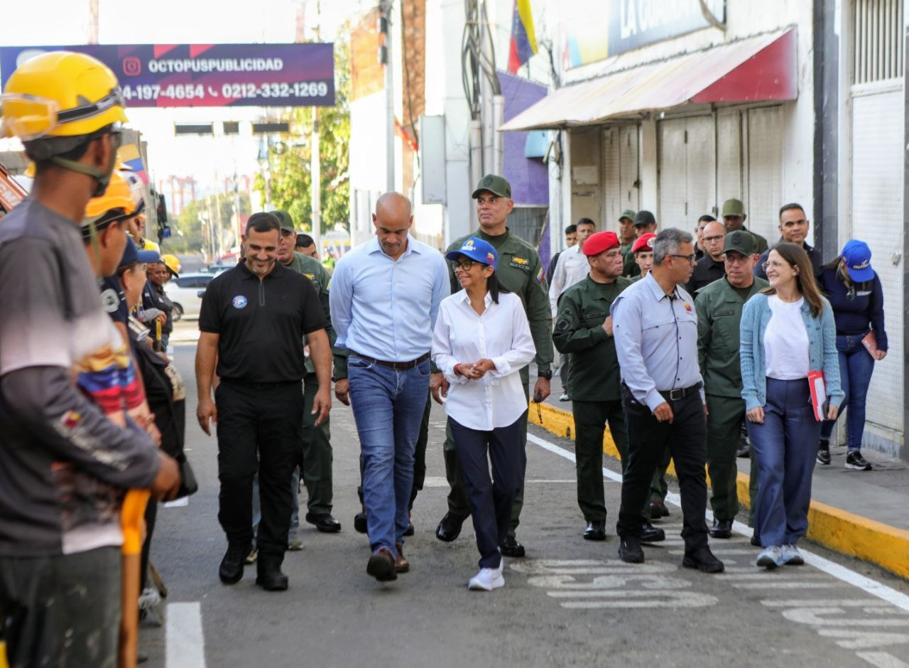 Venezuela relanzó las Bricomiles para rehabilitar mil escuelas