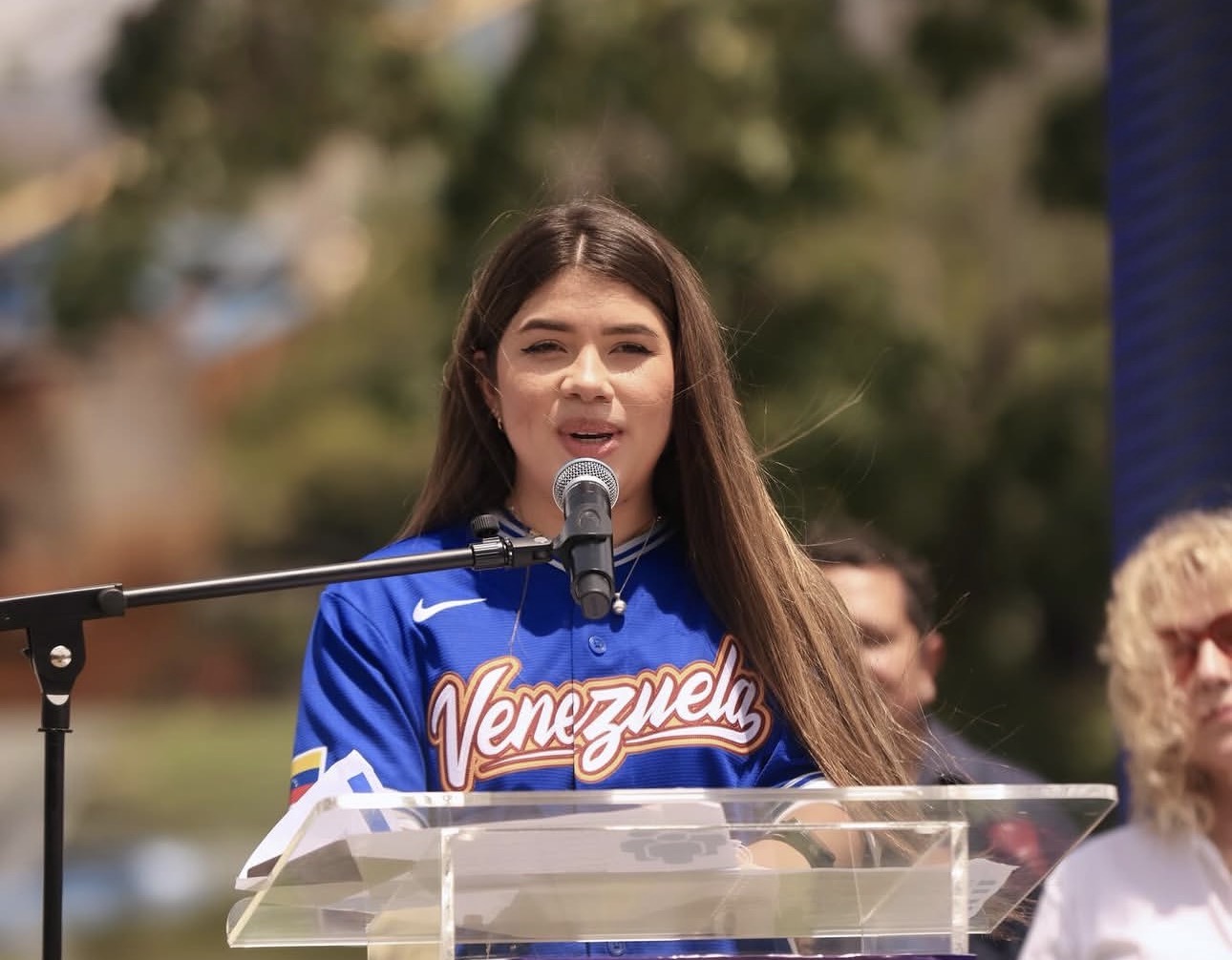 Anuncian el nombramiento de Génesis Garvett como nueva viceministra estudiantil