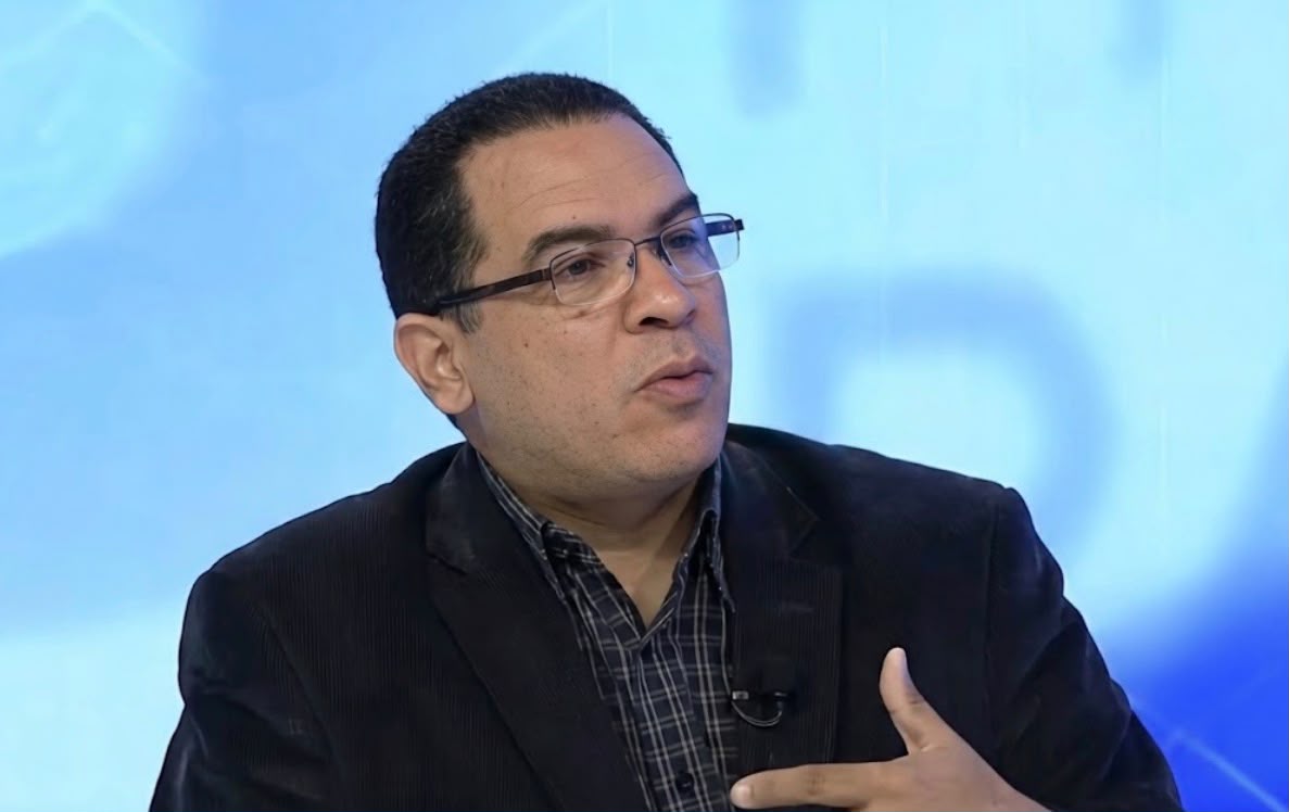 Juan Carlos Valdez: Lo que no se dice de una dolarización formal