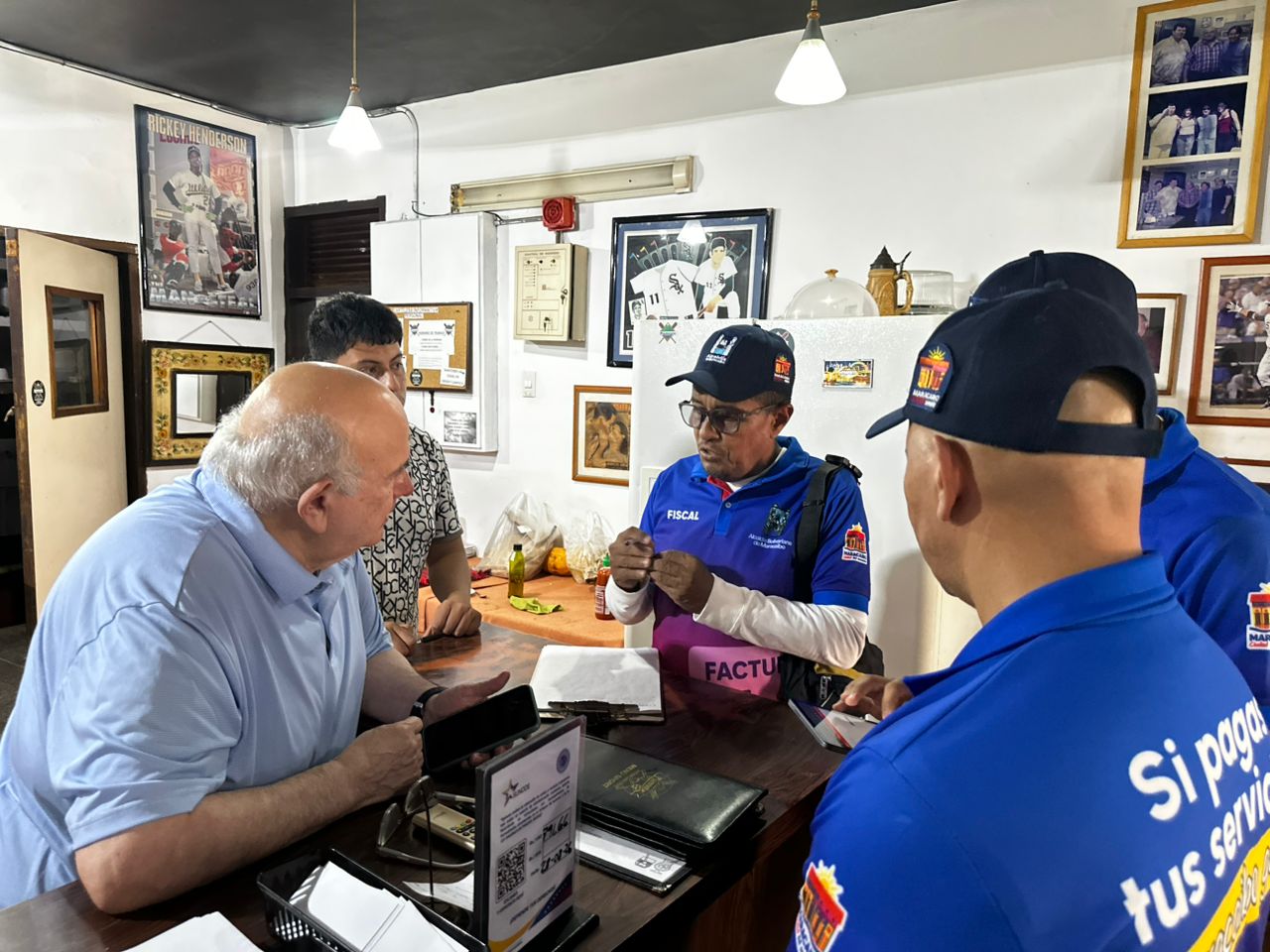 Fiscalizan comercios de Maracaibo para promover regularización tributaria