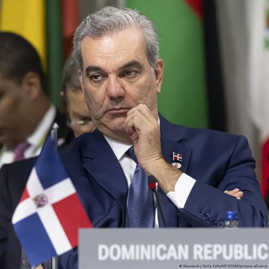 Dominicana adopta medida excepcional y expulsa a diplomáticos cubanos