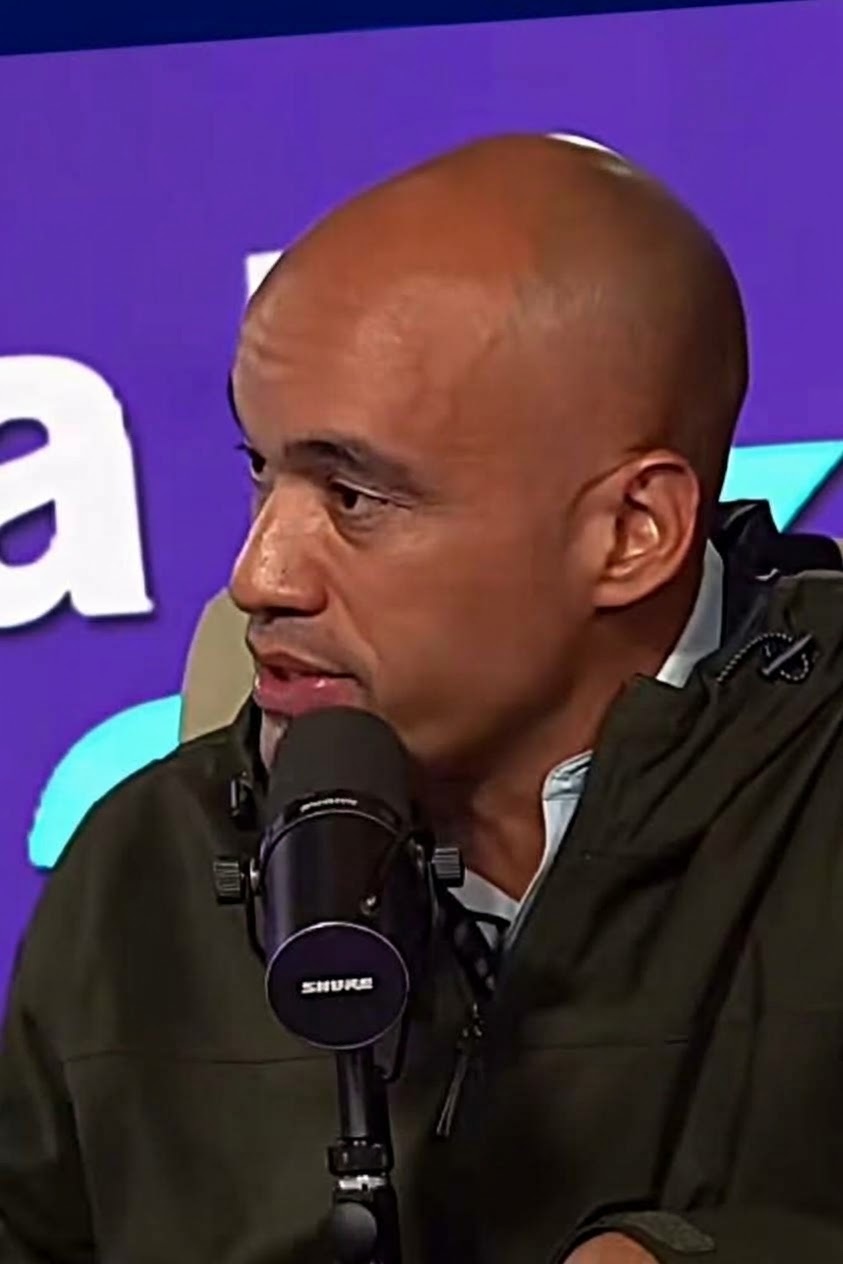 Héctor Rodríguez aboga por normalizar la política y llama al debate pacífico en Venezuela