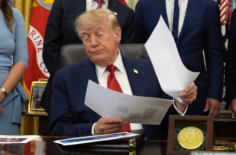 ​¿Palabras al viento? El debate político se centra en las promesas inconclusas de Trump