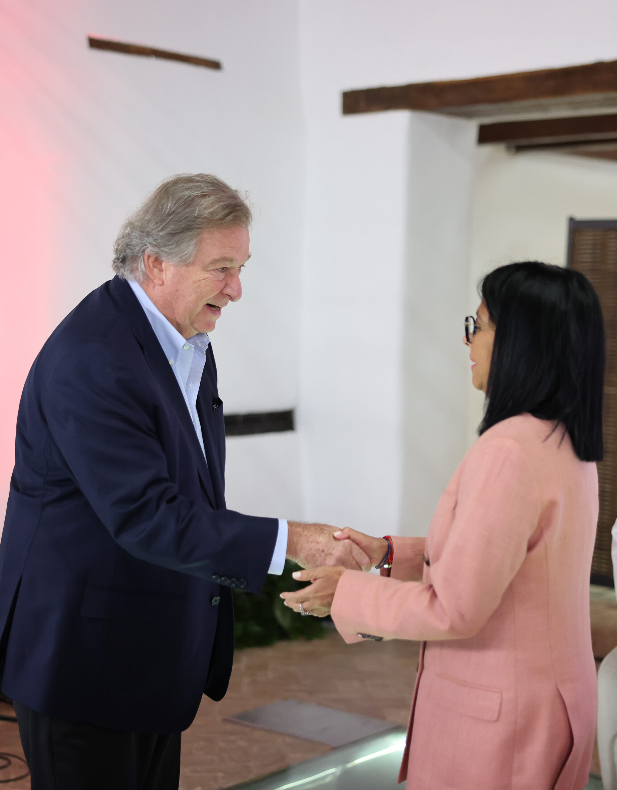 Una millonaria inversión sella la nueva alianza energética entre Venezuela y Colombia