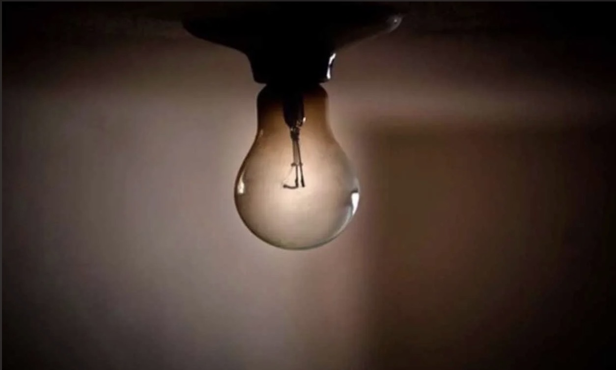 Registran fuerte fluctuación eléctrica en varios estados del país