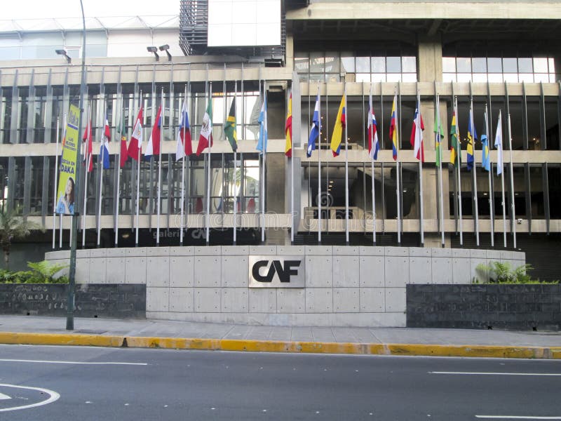 CAF moviliza millones de dólares en tiempo récord para superar la emergencia en el litoral