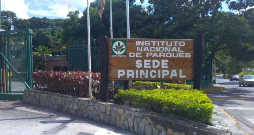 Inparques celebra 53 años con jornadas de saneamiento y reforestación nacional