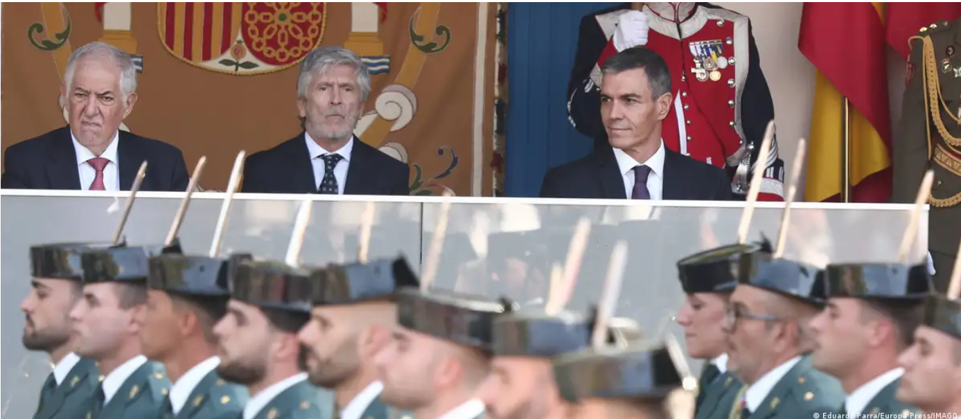 Entre vítores a la monarquía y abucheos a Sánchez: España celebró la Fiesta Nacional