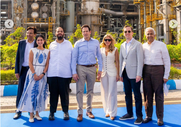 ¿Qué implicaciones tiene la visita de Marco Rubio al complejo petrolero de Reliance Industries en la India?