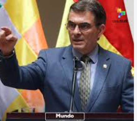 ¿Cuál fue la postura del Gobierno de Bolivia ante la revocación de visas por parte de Estados Unidos?