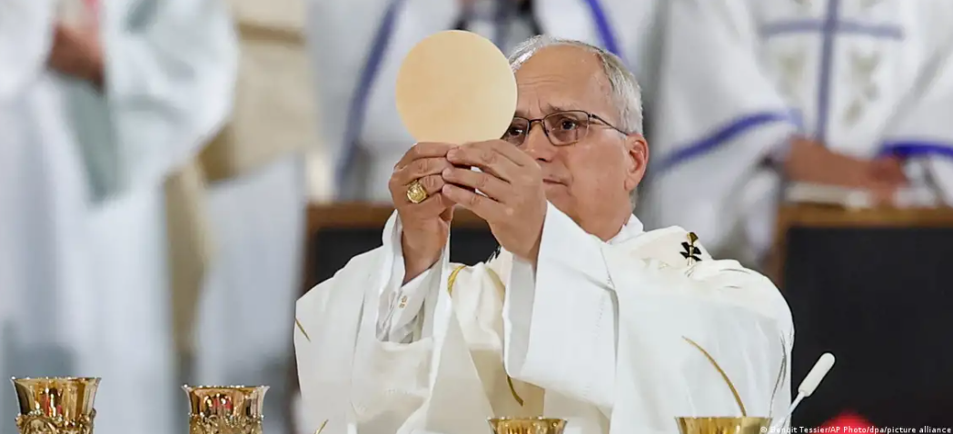 Hito histórico en el Vaticano: El papa León XIV vota en los comicios de Estados Unidos