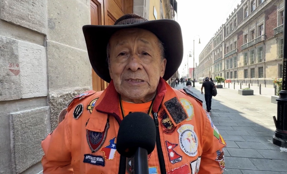 Héctor Méndez «El Topo Mayor» regresa a La Guaira para apoyar a los voluntarios a 125 días del terremoto