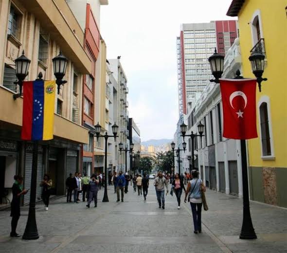 81% de los venezolanos respalda la vía del diálogo político