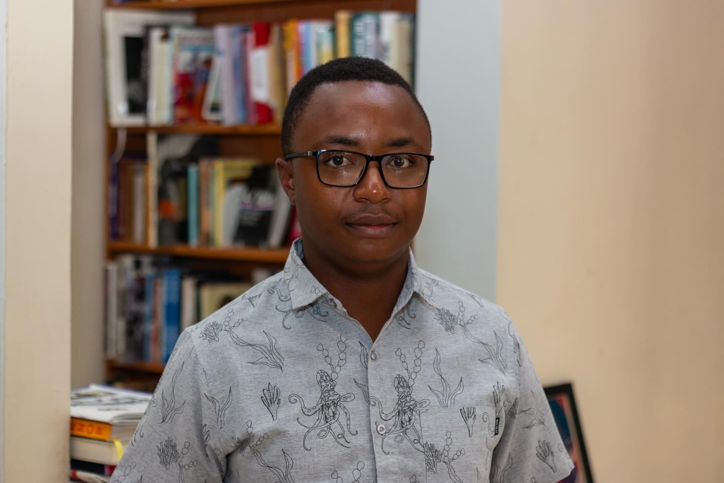 Autir de Zimbabue gana el Premio Caine de Literatura Africana